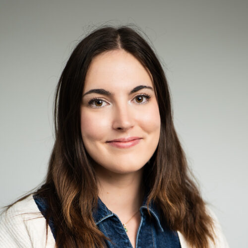 <Léa PASQUIER